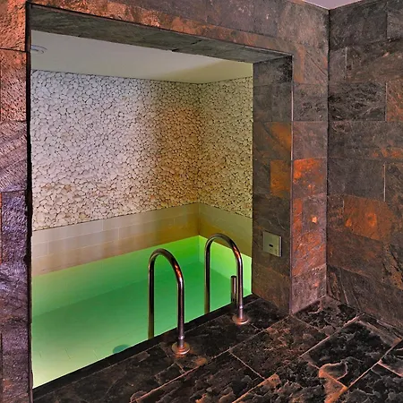 Zochova - Adult Friendly Szálloda Modor