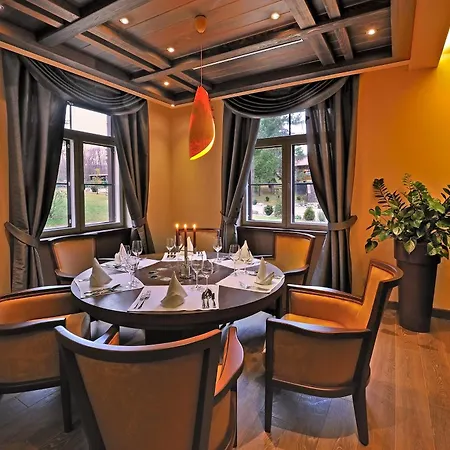 Szálloda Zochova - Adult Friendly Modor